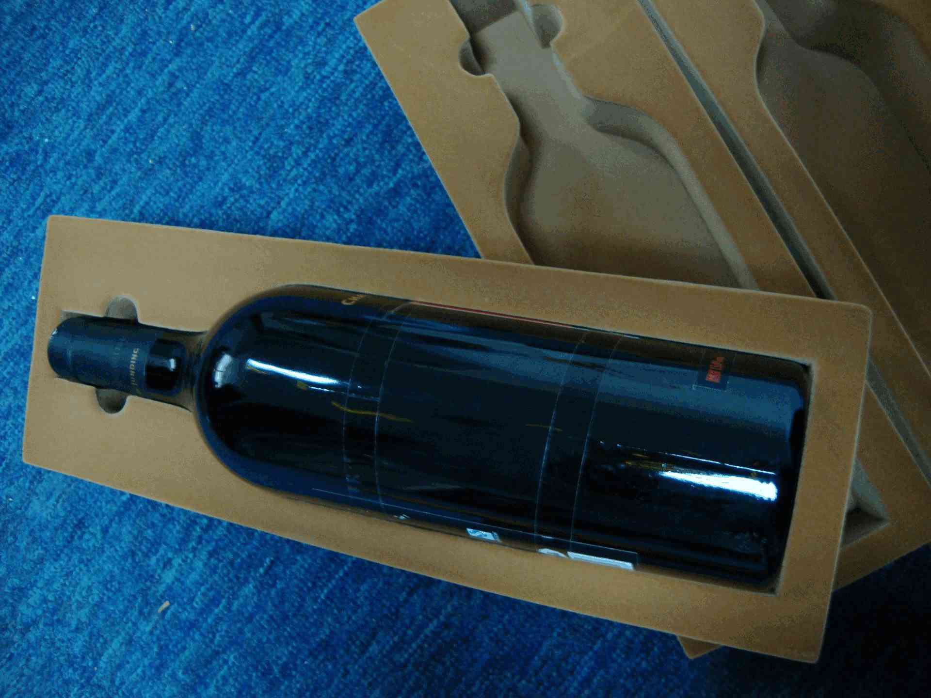 紅酒防撞EVA包裝內(nèi)襯